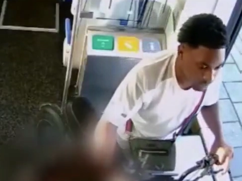 Treinconducteur mishandeld door fatbiker zonder vervoersbewijs