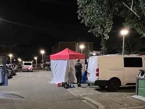 Man doodgeschoten op straat in Roermond, nog niemand aangehouden