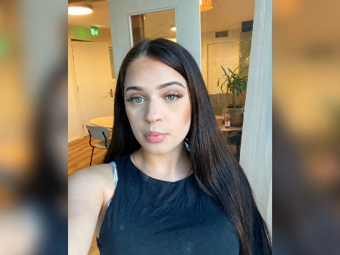 Alisha (14) uit Maarsbergen vermist, vermoedelijk in Amsterdam