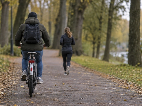 Negen maanden cel voor aanranding van acht vrouwen in Rotterdam