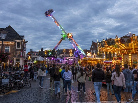 Vuurwapen en messen gevonden na vrees voor gewapende confrontatie op kermis