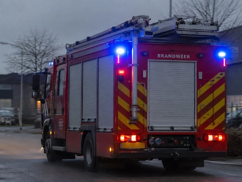 Giftige damp komt vrij na ongeval met salpeterzuur in Eindhoven