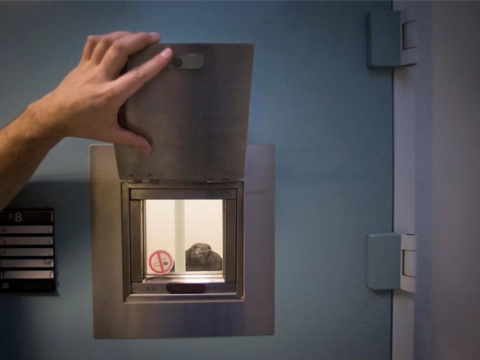 13,5 jaar cel na poging tot moord op echtgenote bij vakantiehuisje