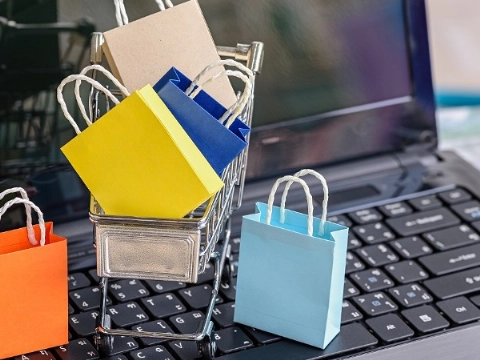 Tiener aangehouden voor fraude met betaalverzoeken