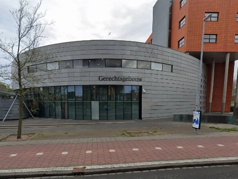 Zussen horen in rechtbank onverwacht gruwelijke details over dood vrouw