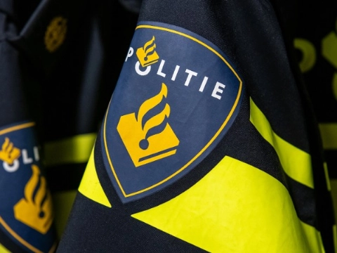 Man (59) gewond naar ziekenhuis na beroving