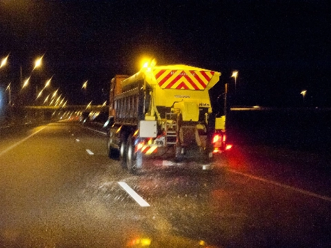 In heel Nederland Code Geel wegens gladheid